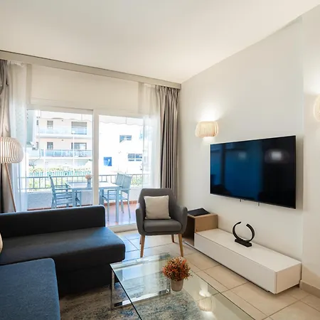 Jardines Del Mar 527