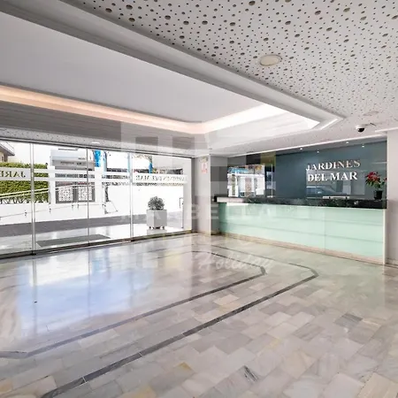 Jardines Del Mar 527 아파트 *