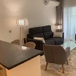 Jardines Del Mar 527