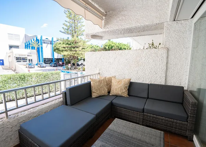 Jardines Del Mar 527